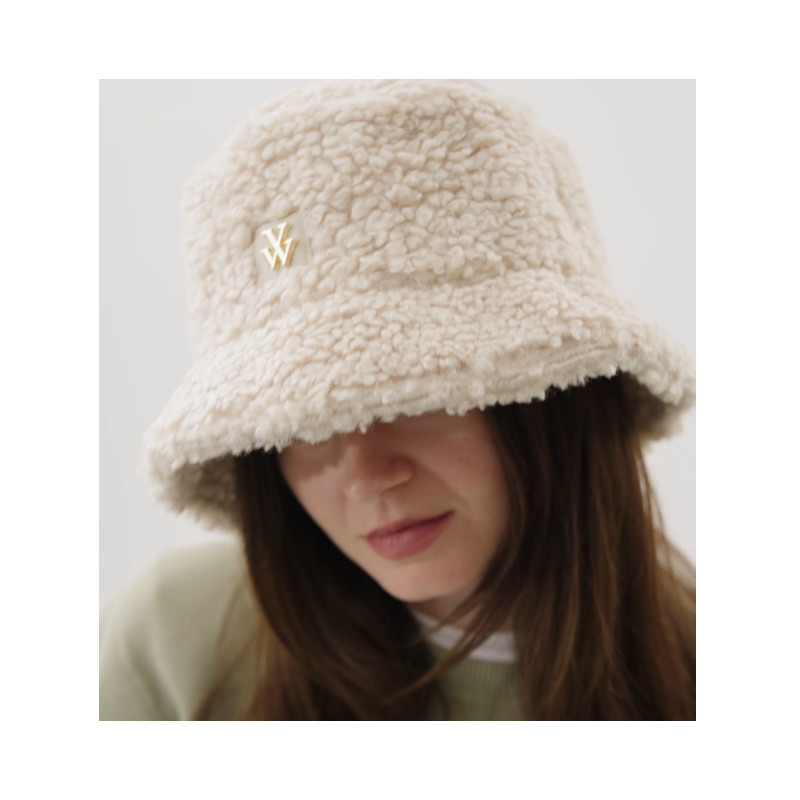 Bob Ecru - Arianna - Vanessa Wu