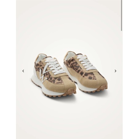 Paire de baskets Flow Initial léopard, camel et blanc de Vanessa Wu
