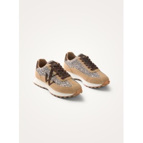 Vanessa Wu Flow Initials – Baskets Beige
