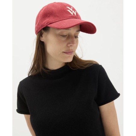 casquette rouge en velours