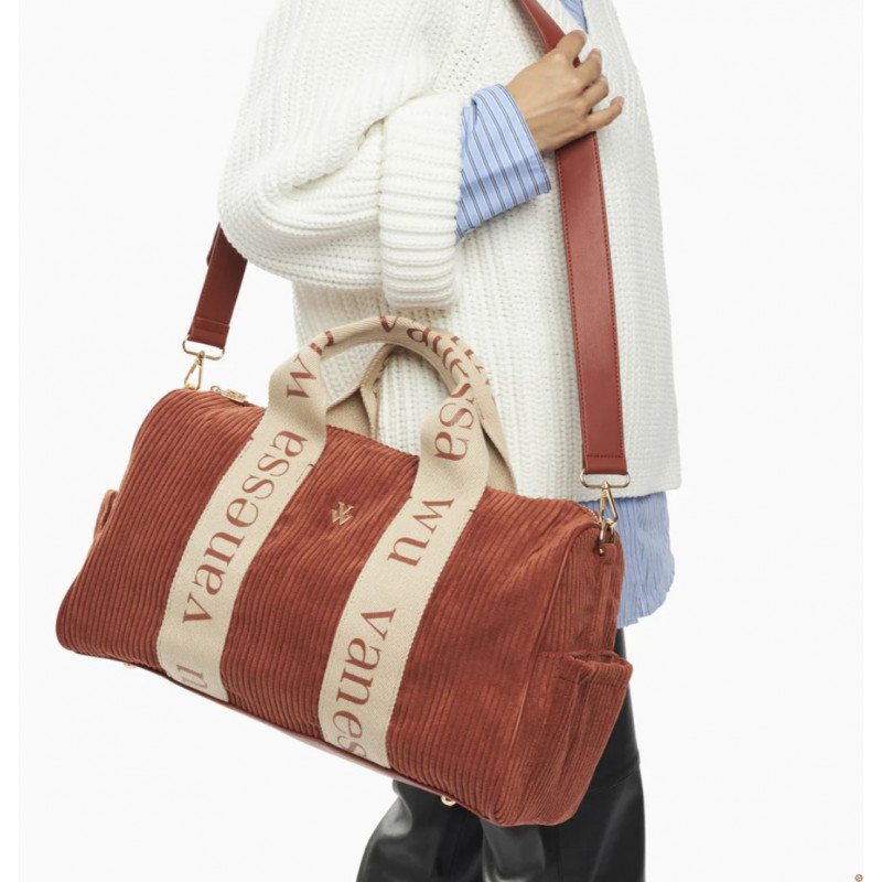 Grand sac bowling Adrienne brique Vanessa Wu porté à la main