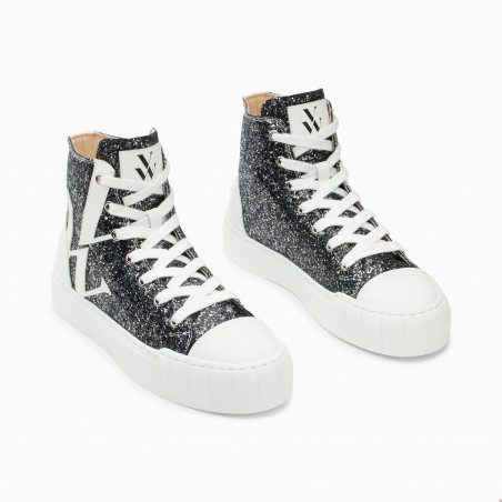 Baskets montantes Alix Vanessa Wu en glitter noir avec laçage blanc et plateforme