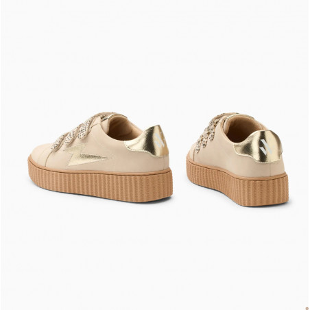 Baskets Aby beige et or Vanessa Wu avec semelle creepers camel