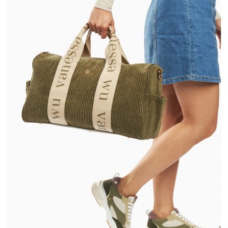 Grand sac bowling Adrienne kaki Vanessa Wu porté à la main